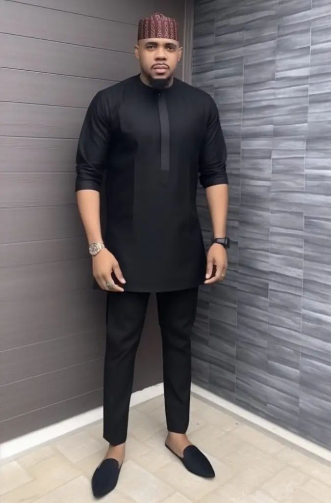 Two piece ensemble black